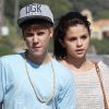 Justin Bieber : Loin de Selena Gomez, il s'affiche avec une fille