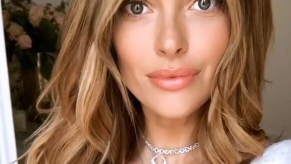 Caroline Receveur enceinte : la future maman révèle le sexe de son bébé