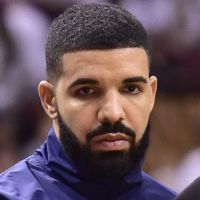 Drake se justifie sur sa blackface dévoilée par Pusha T : une façon de "dénoncer les stéréotypes"