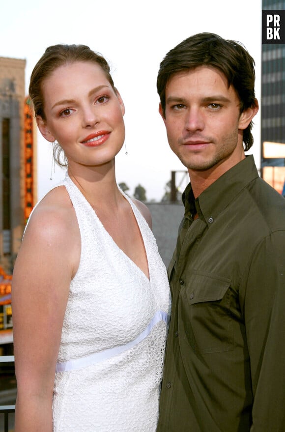 Ces couples formés sur le tournage d'un série : Katherine Heigl et Jason Behr de Roswell