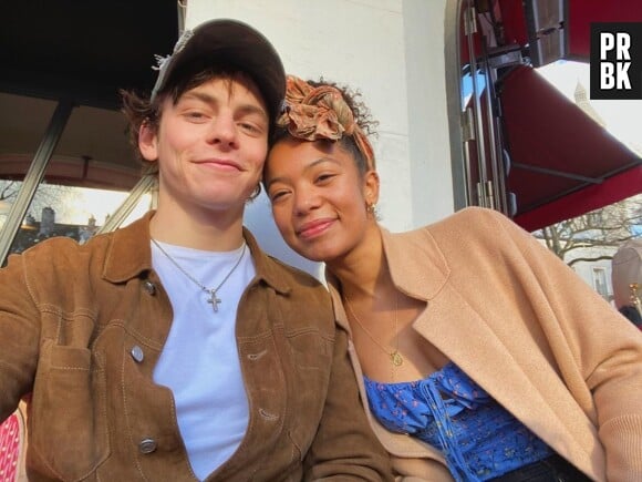 Ross Lynch en couple avec Jaz Sinclair : il la défend face aux messages racistes