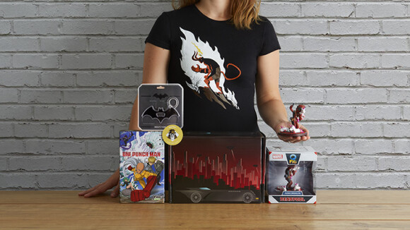 Batman, Deadpool, One Punch Man... unboxing de la Wootbox Justice