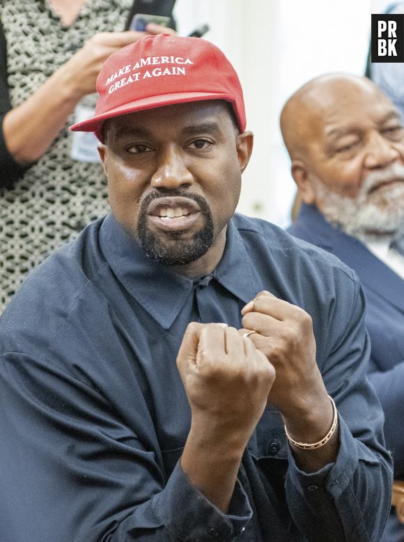 Kanye West se fait troller par les Ougandais avec le #KanyeWestChallenge