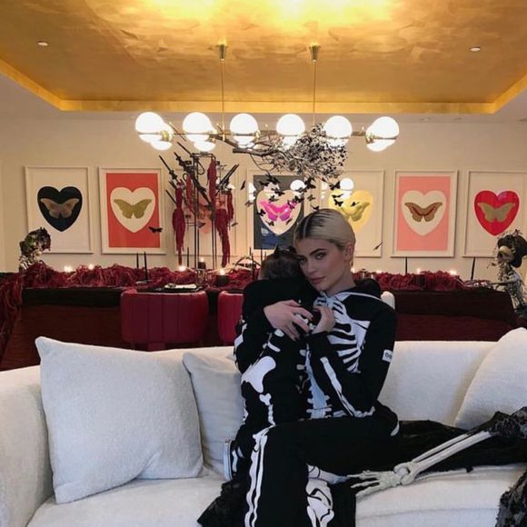 Kylie Jenner et Stormi déguisées en squelette