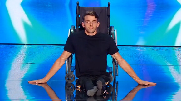La France a un incroyable talent : Nathan, handicapé, émeut le jury avec ses talents de breakdance