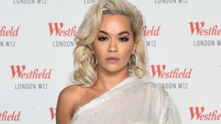 Rita Ora en couple avec une star de télé-réalité britannique ? ❤