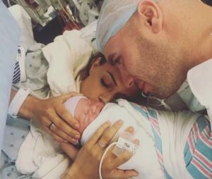 Jana Kramer (Les Frères Scott) annonce la naissance de son fils sur Instagram
