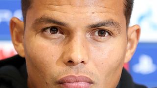 Thiago Silva : le capitaine du PSG cambriolé, le vol s'élèverait à 1 million d'euros