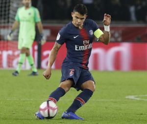 Thiago Silva : le capitaine du PSG cambriolé, le vol s'élèverait à 1 million d'euros.