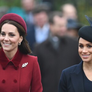 Meghan Markle et Kate Middleton souriantes à la messe de Noël le 25 décembre 2018