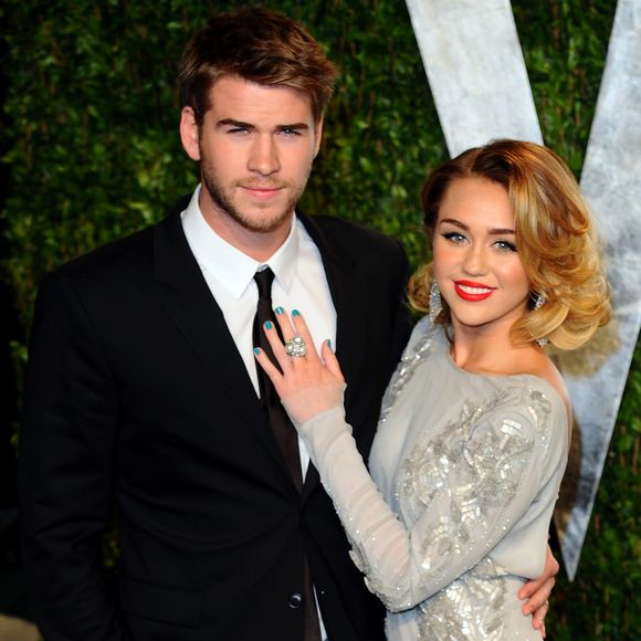 Miley Cyrus déclare son amour à Liam Hemsworth pour son anniversaire.