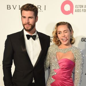 Miley Cyrus déclare son amour à Liam Hemsworth pour son anniversaire.