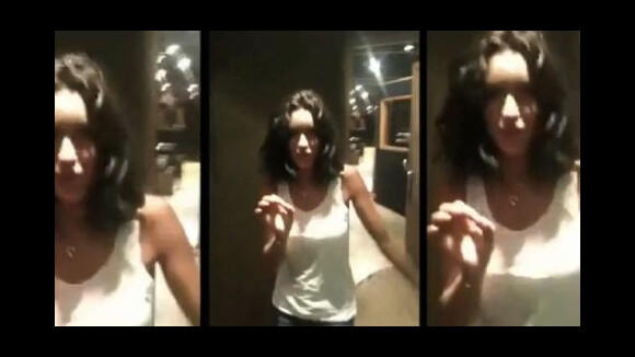 Jenifer ... Elle vous attend ce soir (jeudi 16 septembre 2010) sur Facebook à 18 h