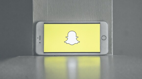 Snapchat : et si c'était bientôt la fin des stories éphémères et de l'anonymat ?