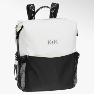 Kylie Jenner et Kendall Jenner pour Deichmann : le sac à dos Kendall + Kylie à 24,90€.