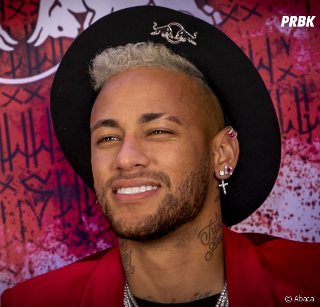 Neymar lance un parfum avec Diesel : le footballeur dévoile la pub sur Instagram