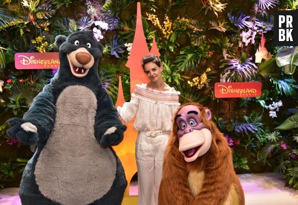 Katie Holmes à Disneyland Paris pour le Festival du Roi Lion & de la jungle