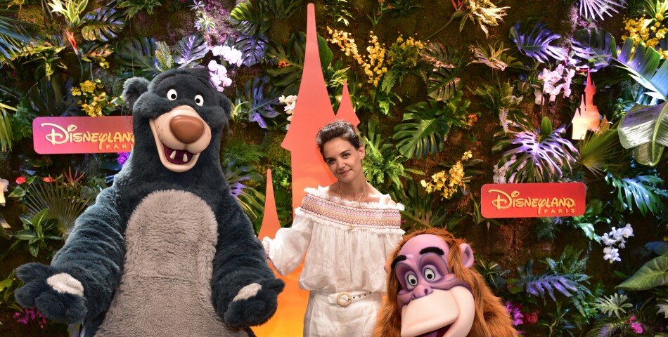 Katie Holmes à Disneyland Paris pour le Festival du Roi Lion &amp;amp; de la jungle