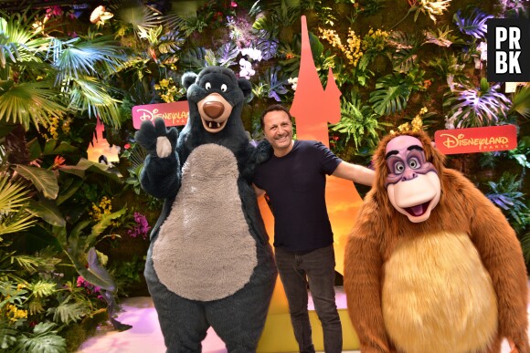 Arthur à Disneyland Paris pour le Festival du Roi Lion & de la jungle
