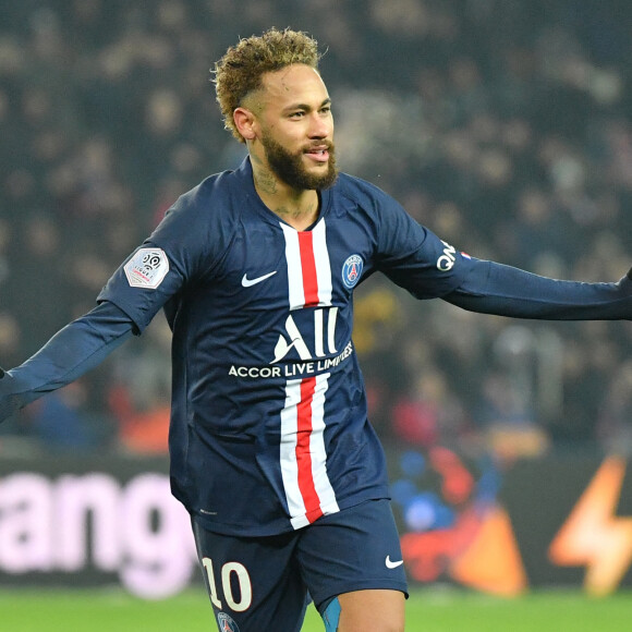 Neymar : "Pourquoi partir du PSG ?", le joueur déclare son amour au club de Paris