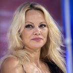 Pamela Anderson annonce sa rupture avec Jon Peters... après 12 jours de mariage ?
