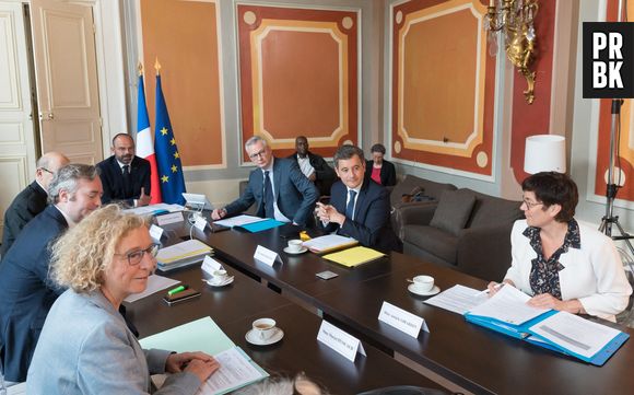 Edouard Philippe assure que les Français pourront partir en vacances cet été