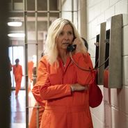Space Force : pourquoi Maggie est-elle en prison ? Le créateur se confie
