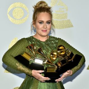 Adele : son 4ème album repoussé à cause du coronavirus, son manager s'explique