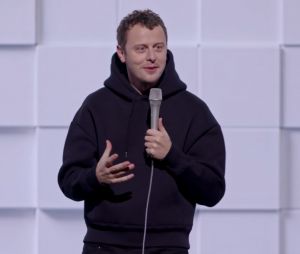 Norman : un sketch de son spectacle accusé d'être raciste, l'humoriste s'excuse et s'explique