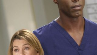 Grey's Anatomy : Isaiah Washington (Burke) devait jouer Derek... mais Ellen Pompeo a mis un stop