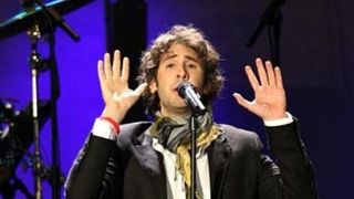 Josh Groban ... Il se paie la tête de Kanye West