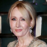 J.K. Rowling salit le 8 mars : la &quot;maman de Harry Potter&quot; a (encore) tweeté des propos transphobes