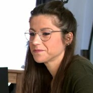 Laëtitia Provenchère (Familles nombreuses, la vie en XXL) donne sa technique pour différencier ses triplées