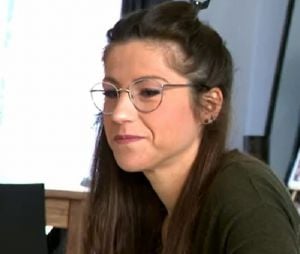 Amandine Pellissard (Familles nombreuses, la vie en XXL) dans une interview vidéo pour PRBK. Laëtitia Provenchère dévoile comment elle différencie ses triplées.