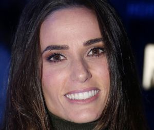 Capucine Anav lors d'une interview vidéo pour PRBK. L'ex-chroniqueuse de TPMP est enceinte de son premier enfant, elle et son fiancé Victor attendent un bébé.