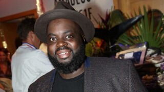 "J'en ch*e mais je kiffe" : Issa Doumbia métamorphosé, il dévoile sa transformation radicale