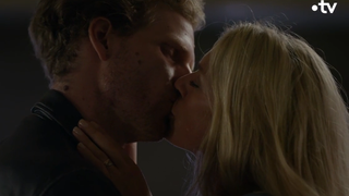 Un si grand soleil : Johanna et Yann enfin en couple ? Ca va être chaud et... compliqué