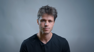 Léo Grasset (Dirty Biology) visé par une plainte pour viol après les accusations de violences psychologiques et sexuelles, il réagit