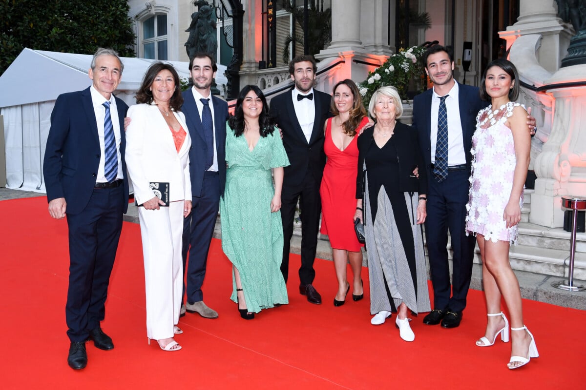 Photo : La famille Kretz : "L'Agence" sur TMC : Olivier Kretz, Sandrine