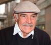Sean Connery walking around on the Upper East Side in New York City on April 1, 2007. died in 2020 - Les grands disparus célèbres de l'année 2020.  Celebs died in 2020 