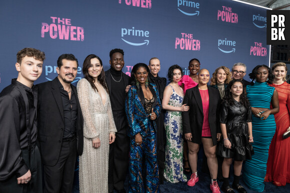 L'équipe de la série "The Power" - Photocall de la première de la série "The Power" à New York, le 22 mars 2023.  Premiere of Amazon Prime Video series The Power at DGA Theater. New York. March 22nd, 2023. 
