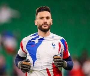 Rétro - Le gardien Hugo Lloris annonce sa retraite internationale - Hugo Lloris - Match « France - Pologne » (3-1) lors de la Coupe du Monde 2022 au Qatar, le 4 décembre 2022. L'équipe de France est qualifiée pour les quarts de finale.