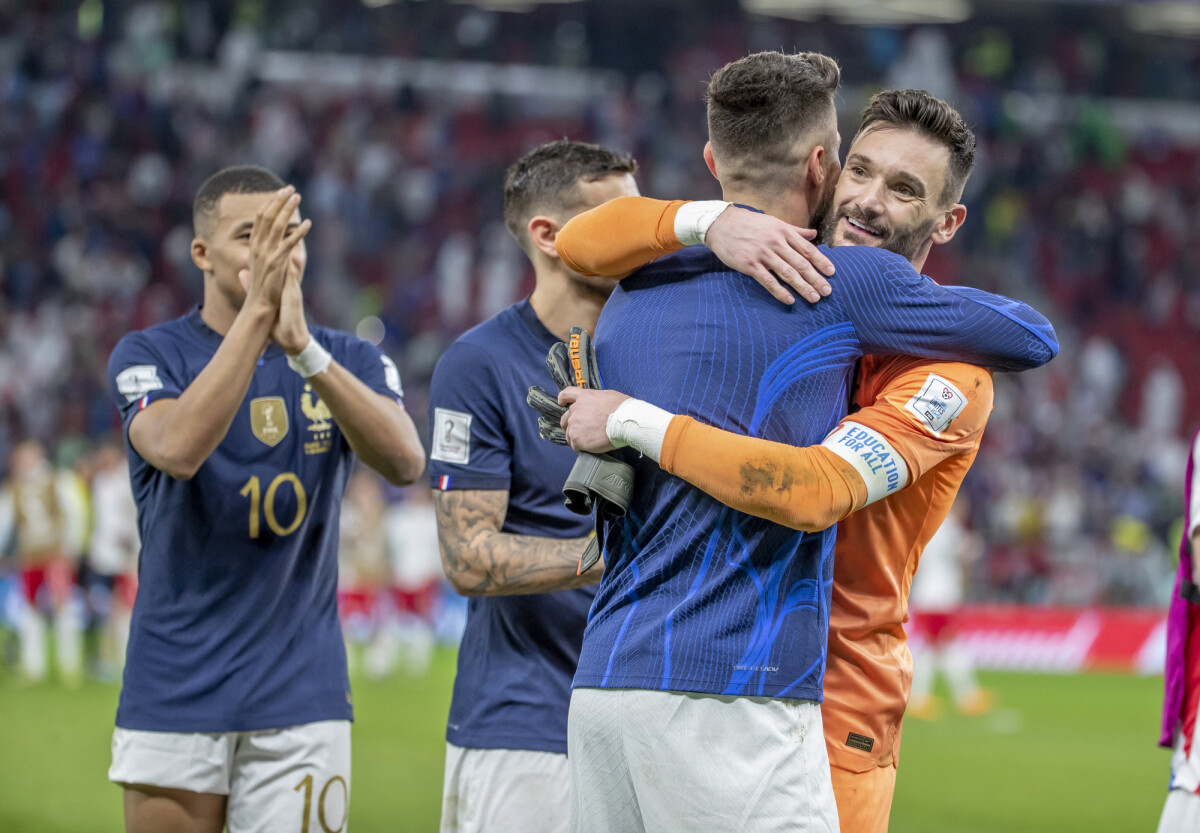 Photo Olivier Giroud Et Hugo Lloris Joie Des Joueurs Français Lors Du Match Des 18emes De 5519