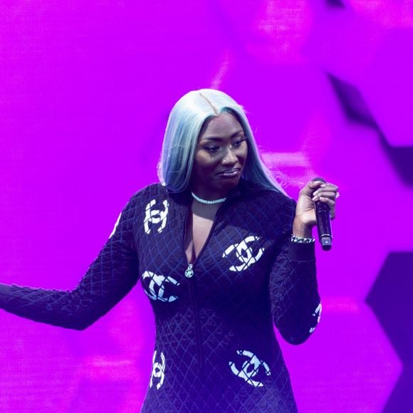 Aya Nakamura vient de lancer sa nouvelle tournée.
Concert - Aya Nakamura inaugure le nouveau centre commercial Westfield "Parly 2" au Chesnay, le 18 septembre 2019. © Pierre Perusseau/Bestimage