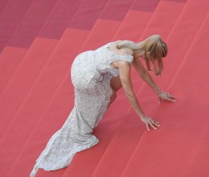 Sylvie Tellier - Montée des marches du film « La passion de Dodin Bouffant » lors du 76ème Festival International du Film de Cannes, au Palais des Festivals à Cannes. Le 24 mai 2023 © Pool Cannes / Bestimage 