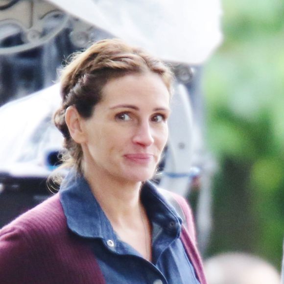 Owen Wilson et Julia Roberts sur le tournage de 'Wonder' à Vancouver. Adapté d'un best-seller de R.J. Palacio, Wonder s'intéresse à un garçon né avec une malformation au visage. Il va lutter pour réussir à s'intégrer dans sa nouvelle école. Selon The Hollywood Reporter, Jacob Tremblay tiendra le rôle principal. Julia Roberts tiendra le rôle de la mère du garçon. Le 2 aout 2016 