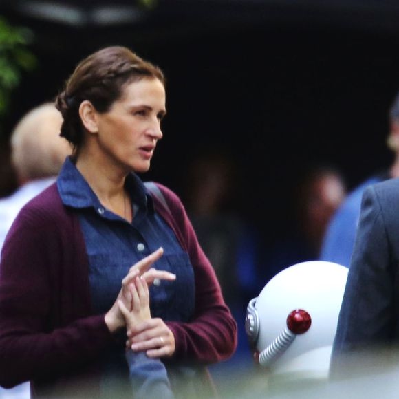 Owen Wilson, Julia Roberts et Jacob Tremblay sur le tournage de 'Wonder' à Vancouver, le 15 août 2016 
