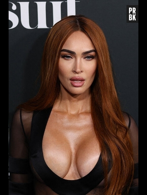 Megan Fox au photocall "Sports Illustrated Swimsuit" à New York, le 18 mai 2023.