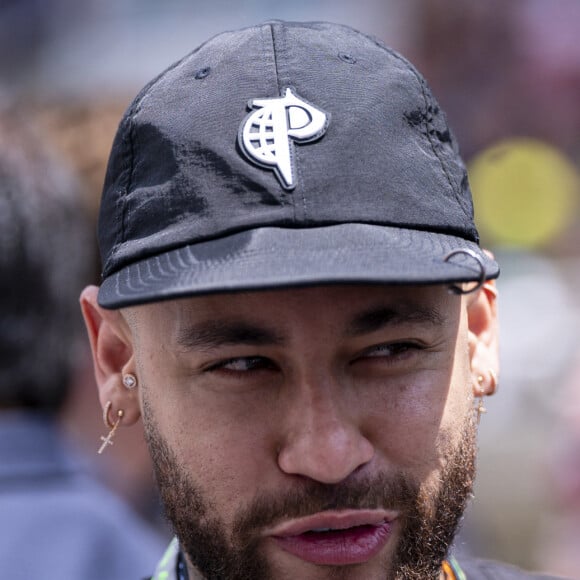 NEYMAR Jr (Paris Saint-Germain F.C. soccer player) - Les célébrités assistent au Grand Prix de F1 d'Espagne à Montmelo près de Barcelone, le 4 juin 2023.