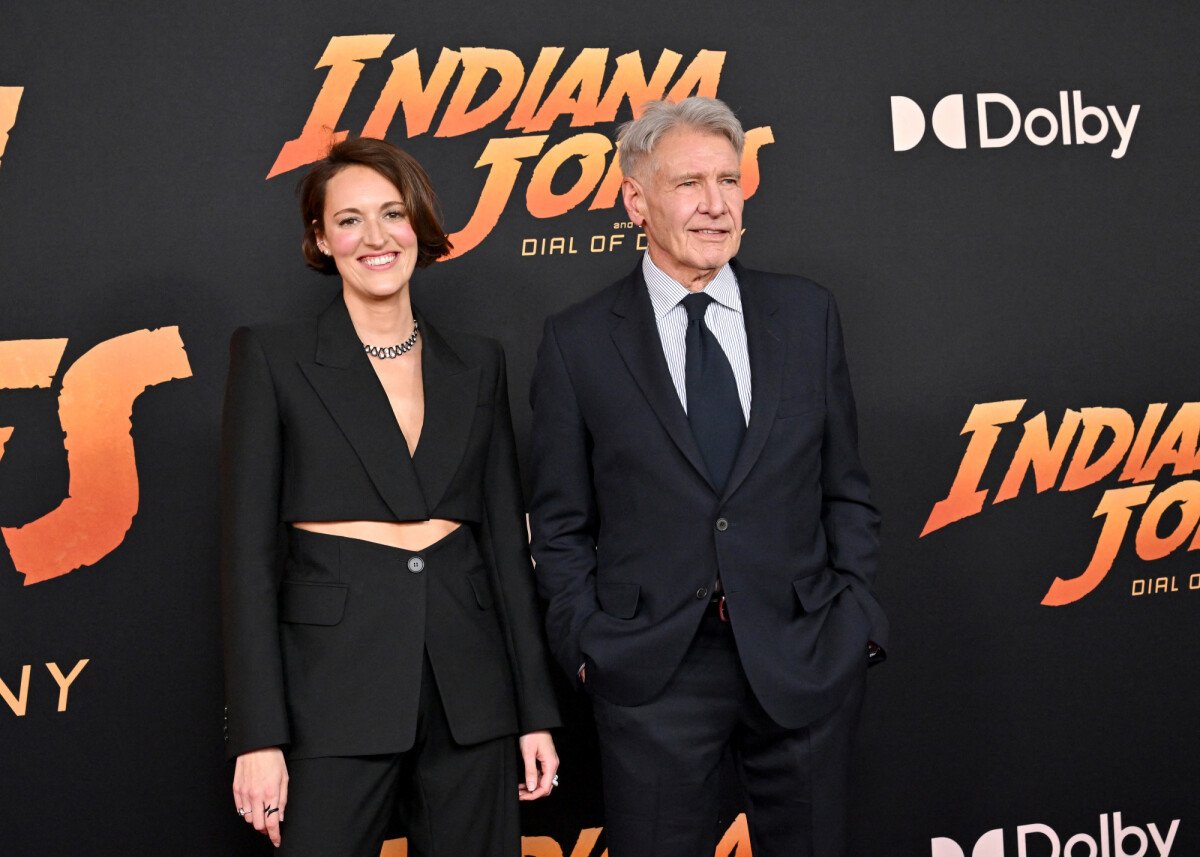 Photo Phoebe WallerBridge et Harrison Ford. Première du film(01)